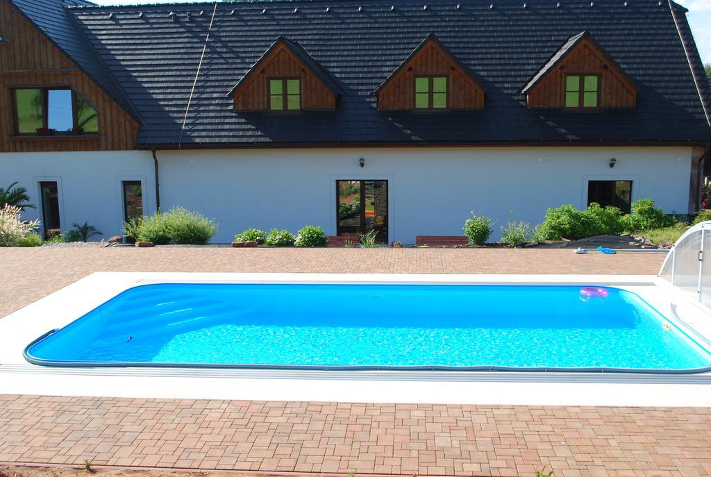 Statek Pod Lipou Otel Pilníkov Dış mekan fotoğraf