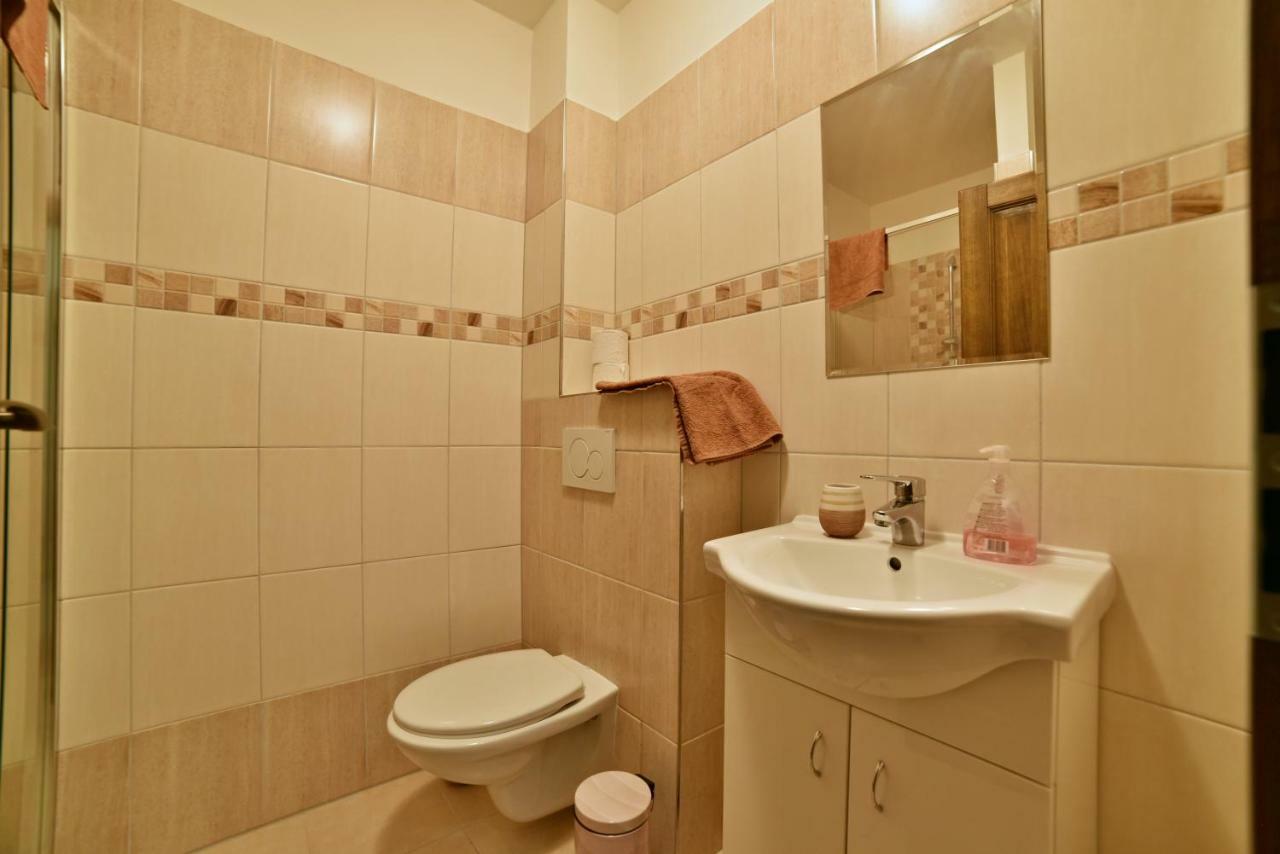 Statek Pod Lipou Otel Pilníkov Dış mekan fotoğraf